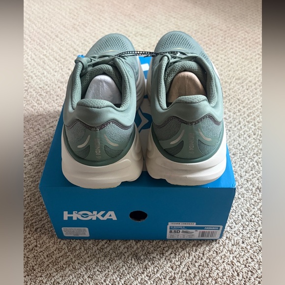 HOKA Men’s Bondi 9 - Picture 4 of 6